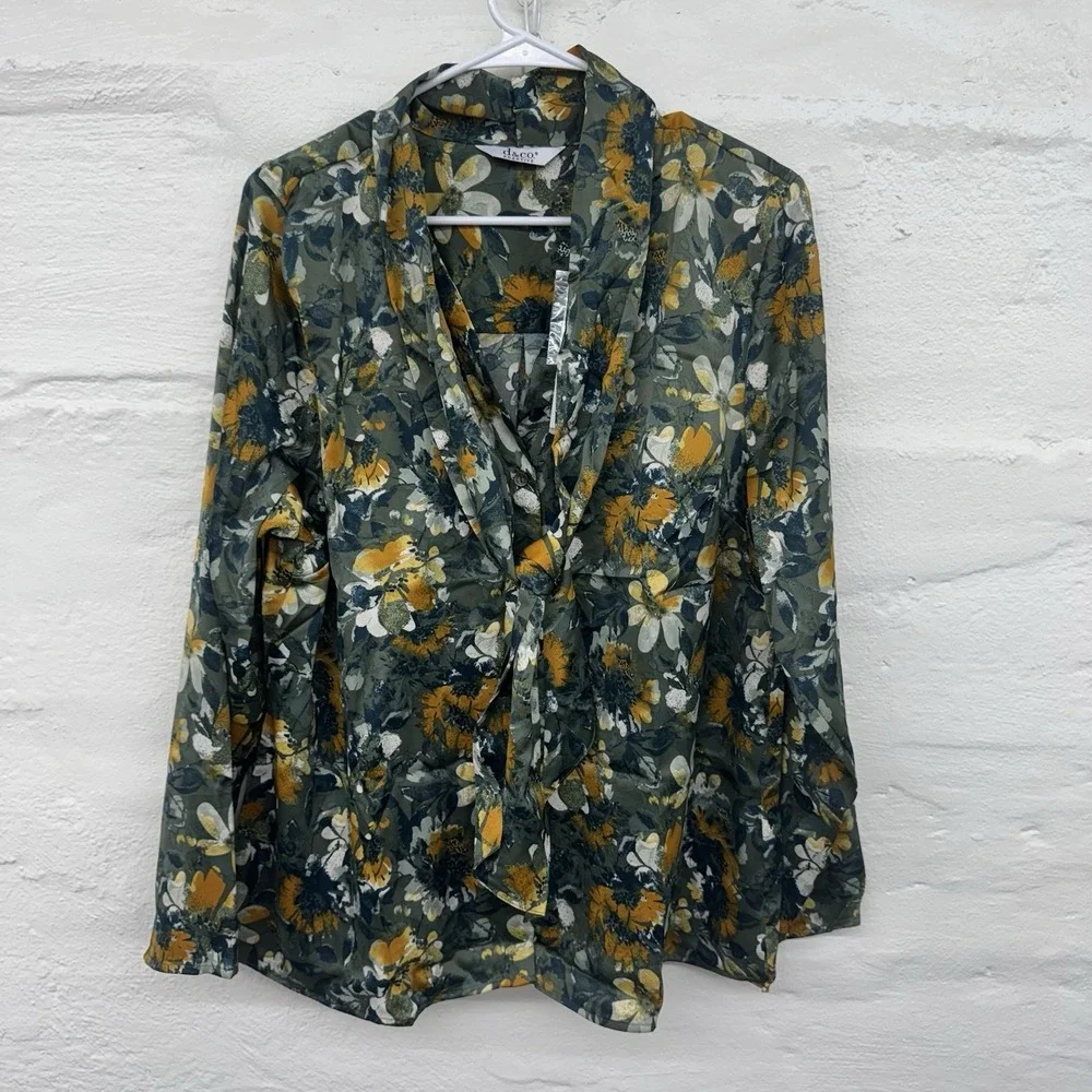 D&Co Denim & Co Size L Shirt Blouse Floral Long Sleeve TieGreen Blue Gold Flowy - Picture 2 of 9